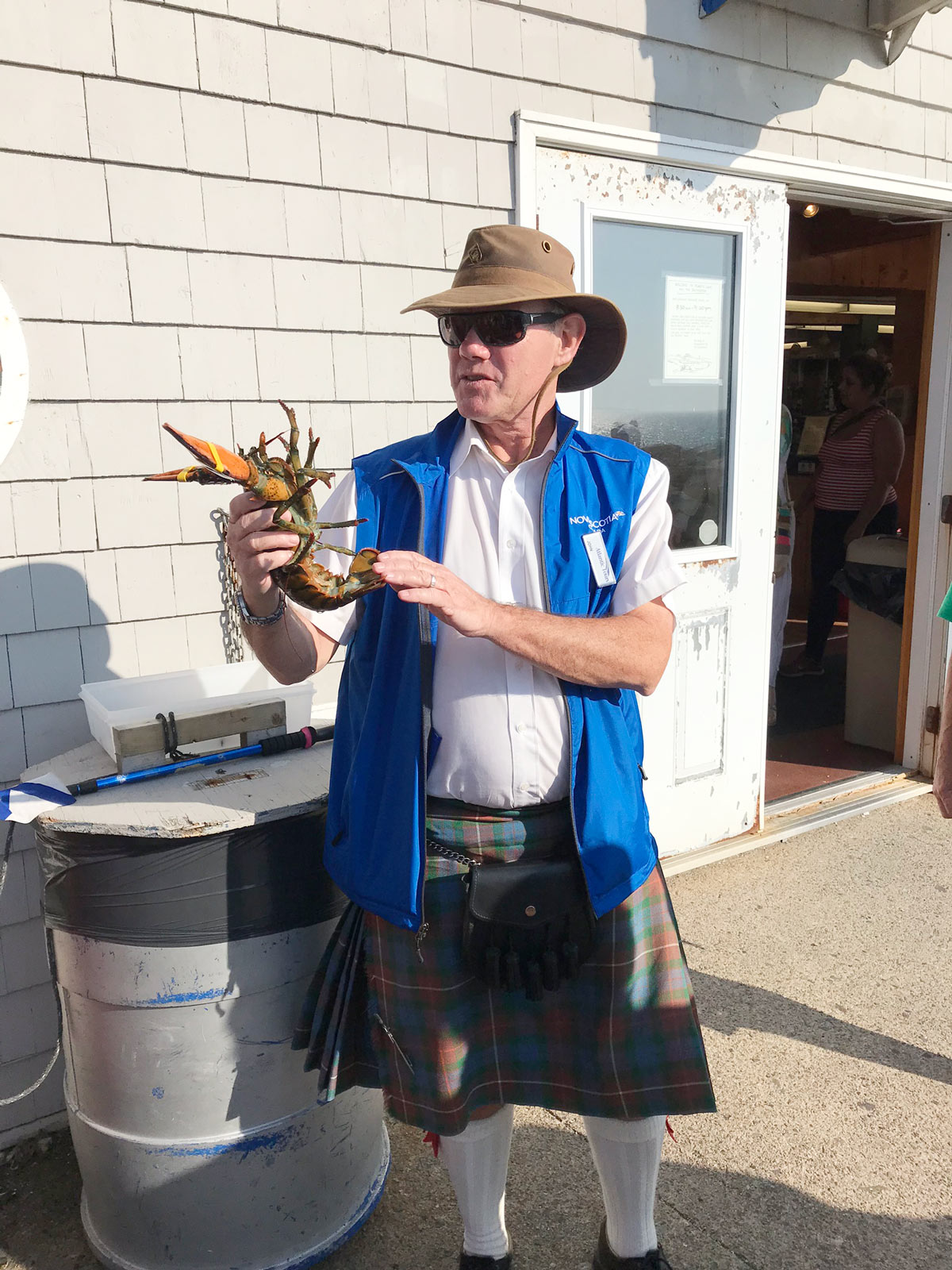 oceancanada-conference-lobster-demonstration
